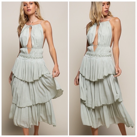 Island Girl Tropical Halter Midi Dress - Picture 10 of 13